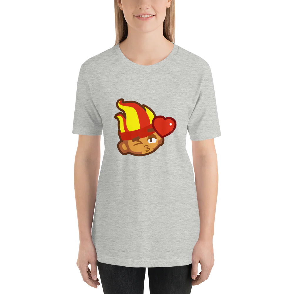 Gwen Kiss Shirt (Unisex) - Image 3