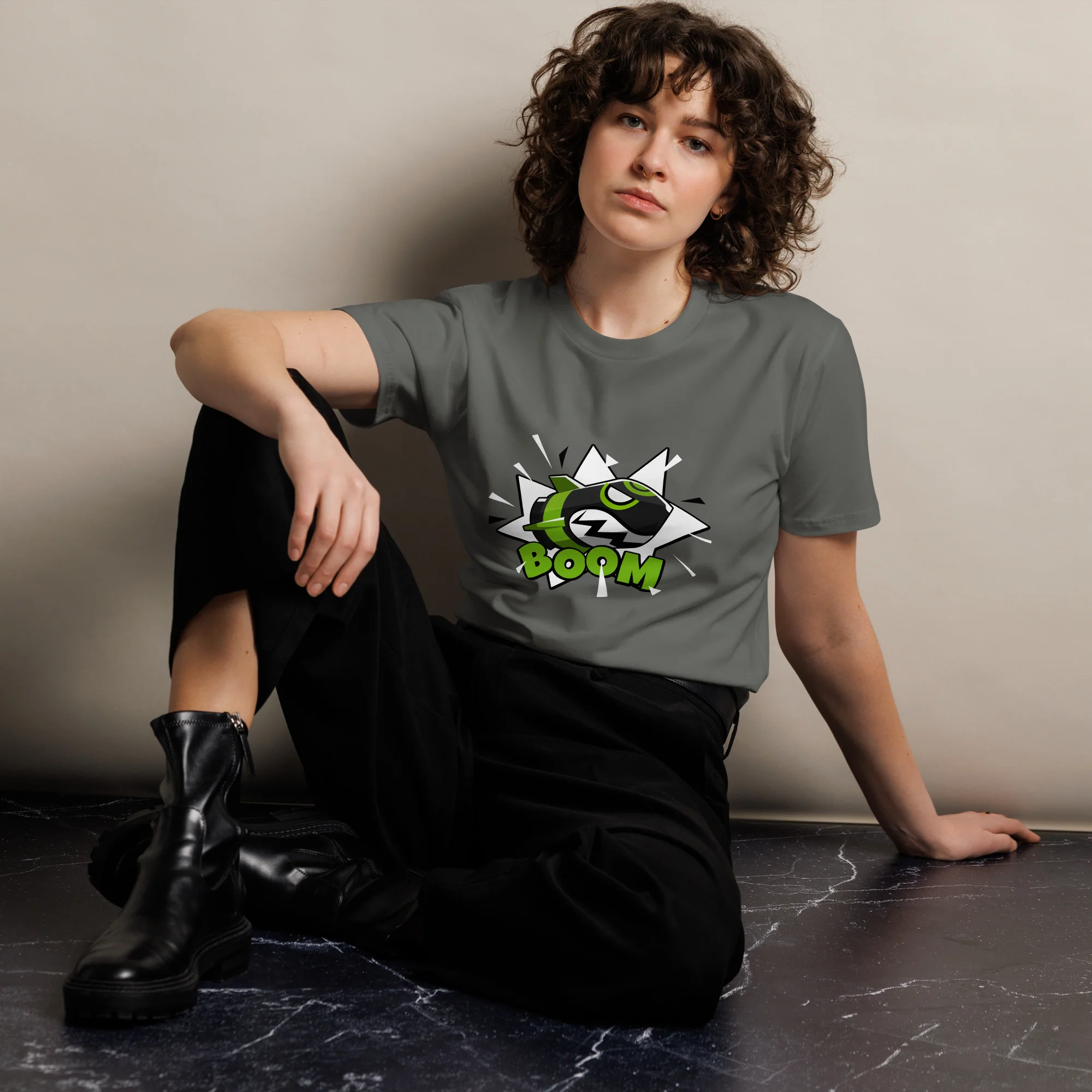 ZOMG Bomb Premium Shirt (Unisex) - Image 4